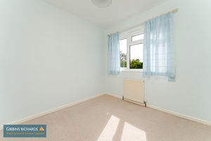 Bedroom- click for photo gallery